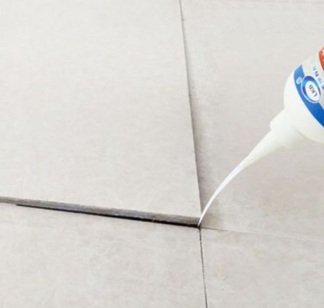 盐都瓷砖空鼓维修公司分享卫生间瓷砖脱落的原因可能有以下几点